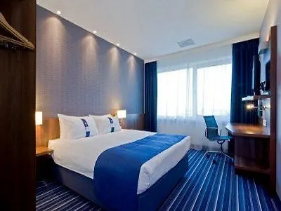 فندق هوليداي إن اكسبرس - سيتي 4*